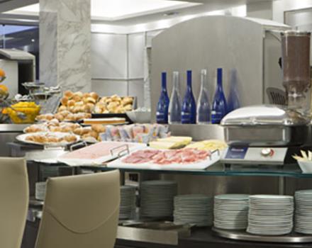 universo rome hotel western breakfast plus